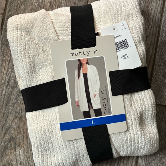 Matty M Women’s Cardigan Ivory Size Large - Picture 1 of 4